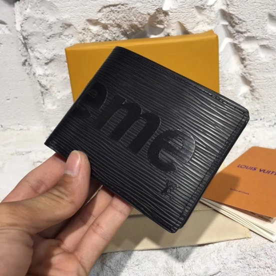 pocket Louis supreme wallet Vuitton 0819